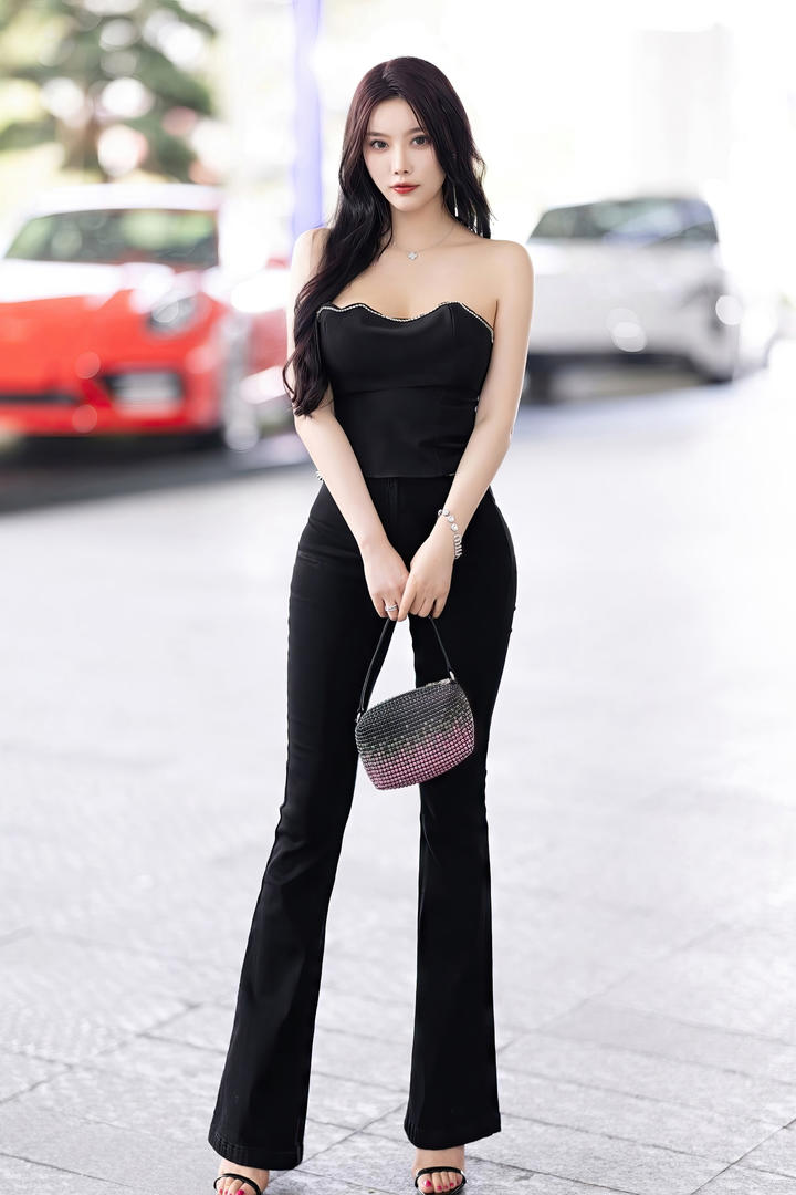 尤果网长腿美女模特杨晨晨性感街拍图片