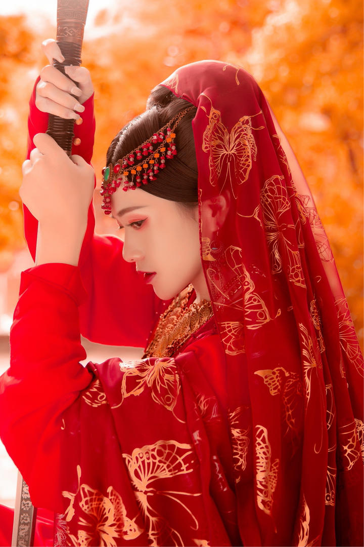 唯美古装美女古典女侠仗剑天涯古风美女艺术写真图片