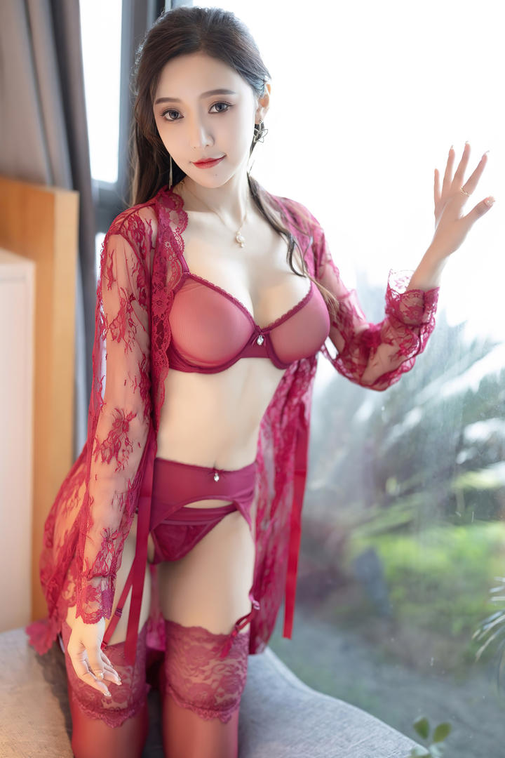 亚洲极品美女国模王馨瑶私拍下载