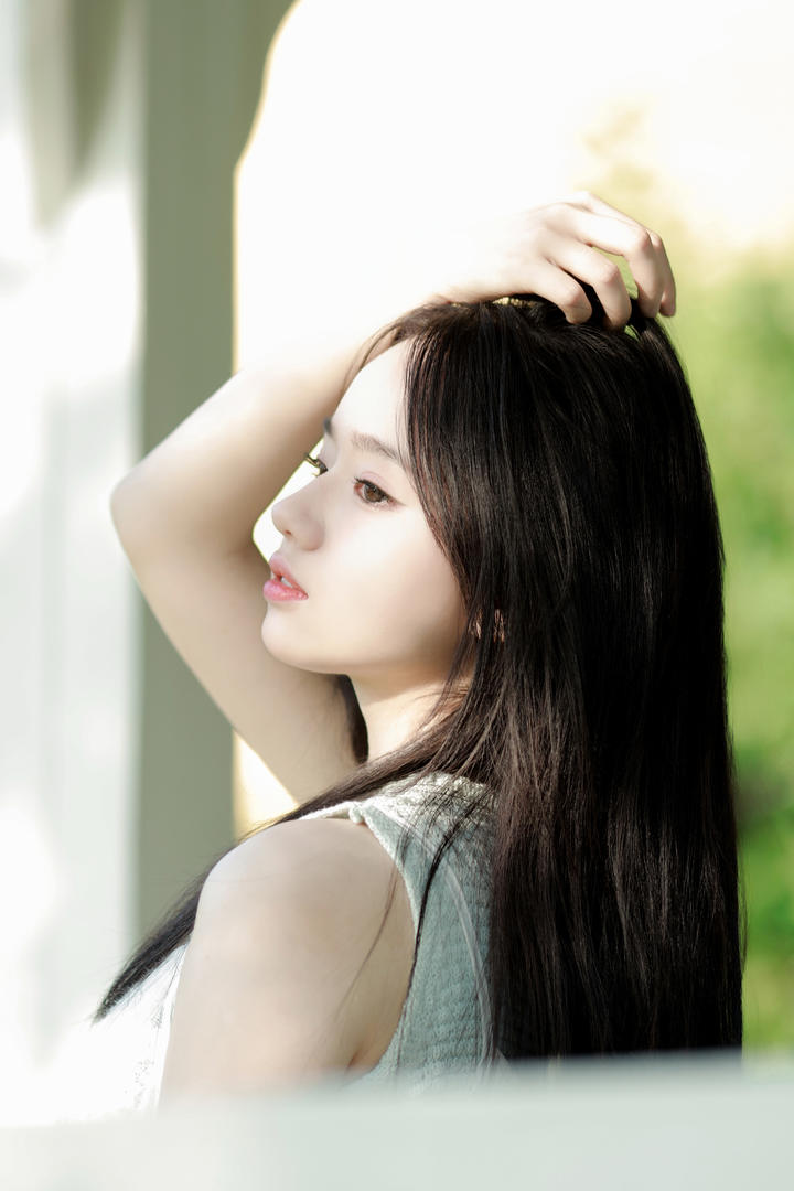 中国清纯阳光女生人像摄影写真图片