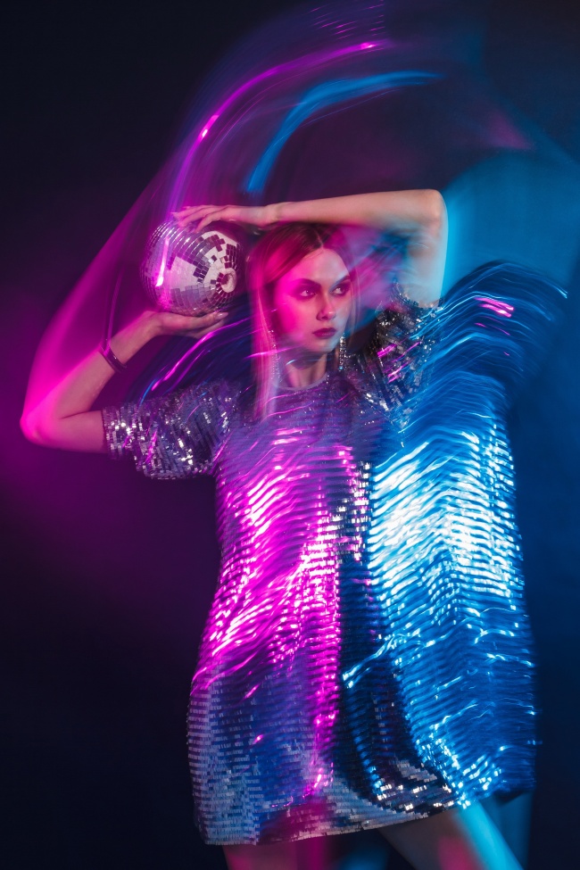 午夜美女人体艺术摄影