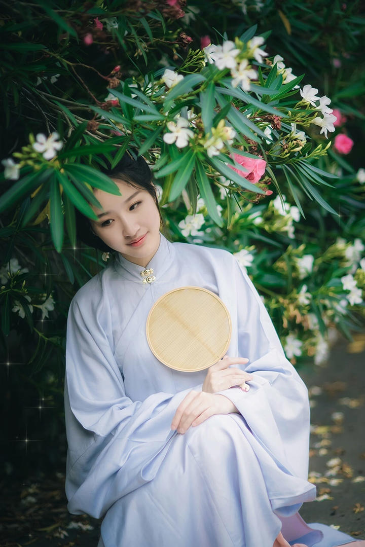 清纯唯美古风古装美女艺术摄影图片