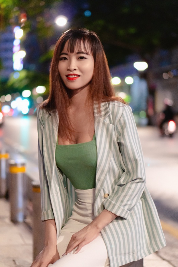 亚洲都市美女图片