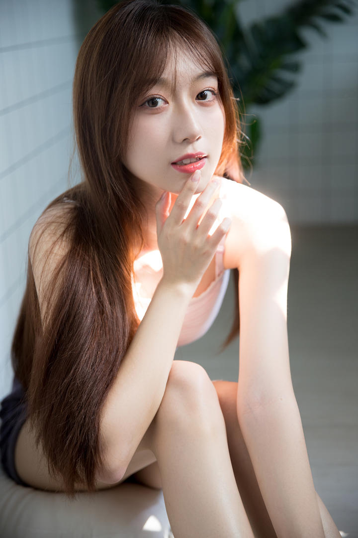 高清清纯美女私房生活照写真图片