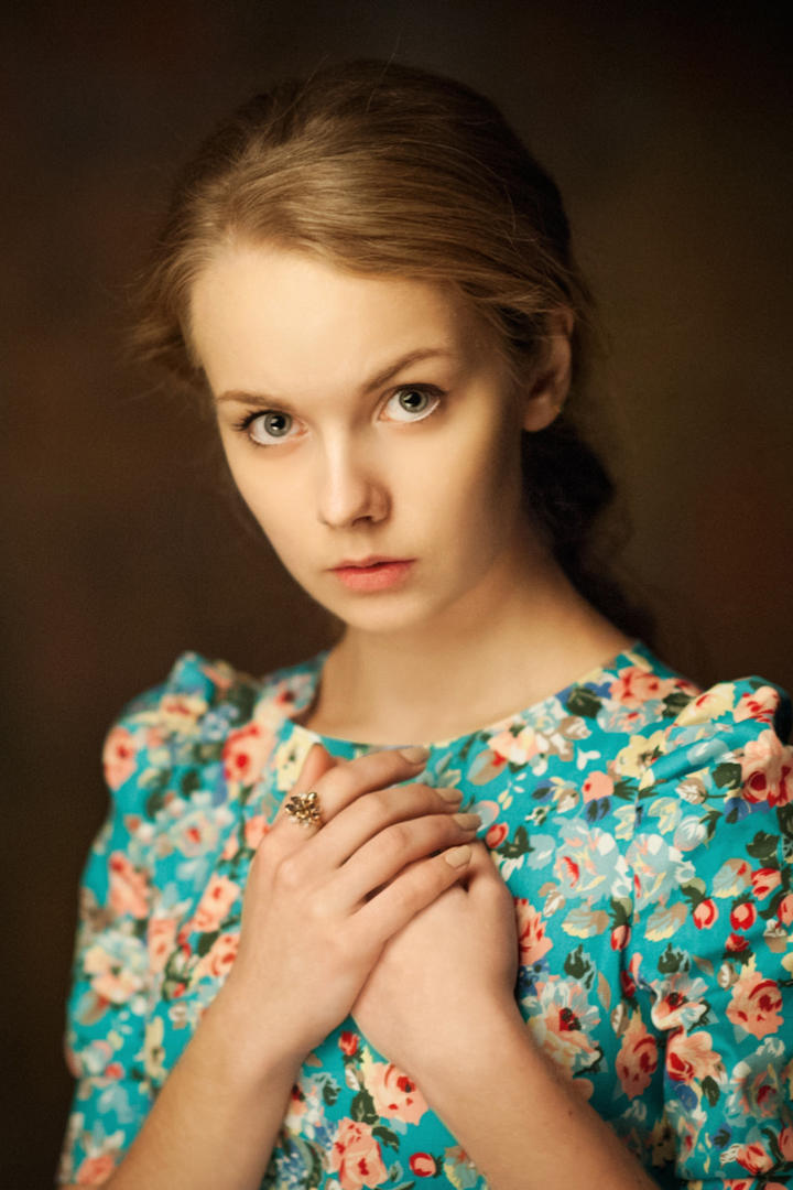 高清欧美碎花裙气质美女艺术写真