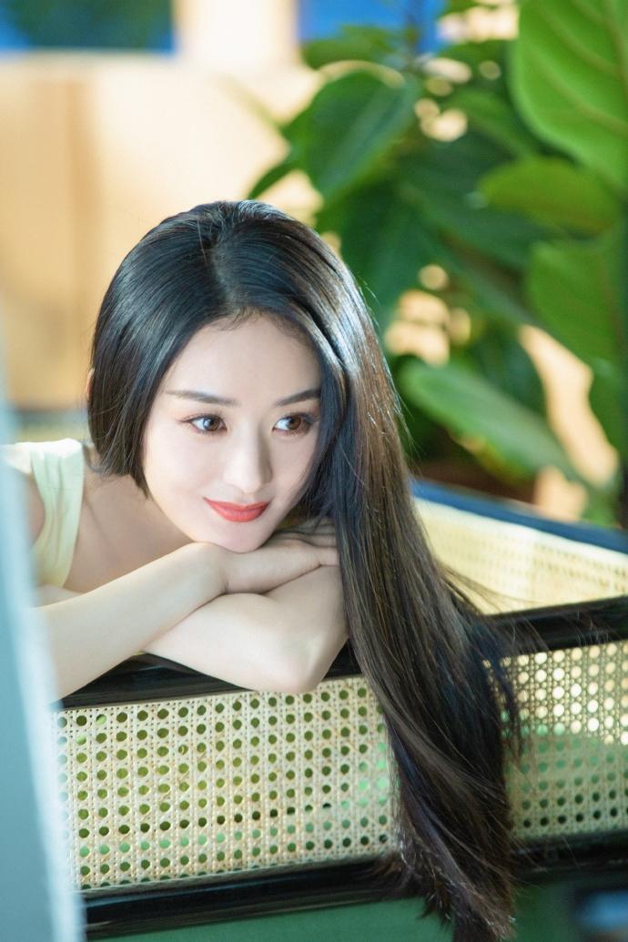 中国美女明星赵丽颖写真图片