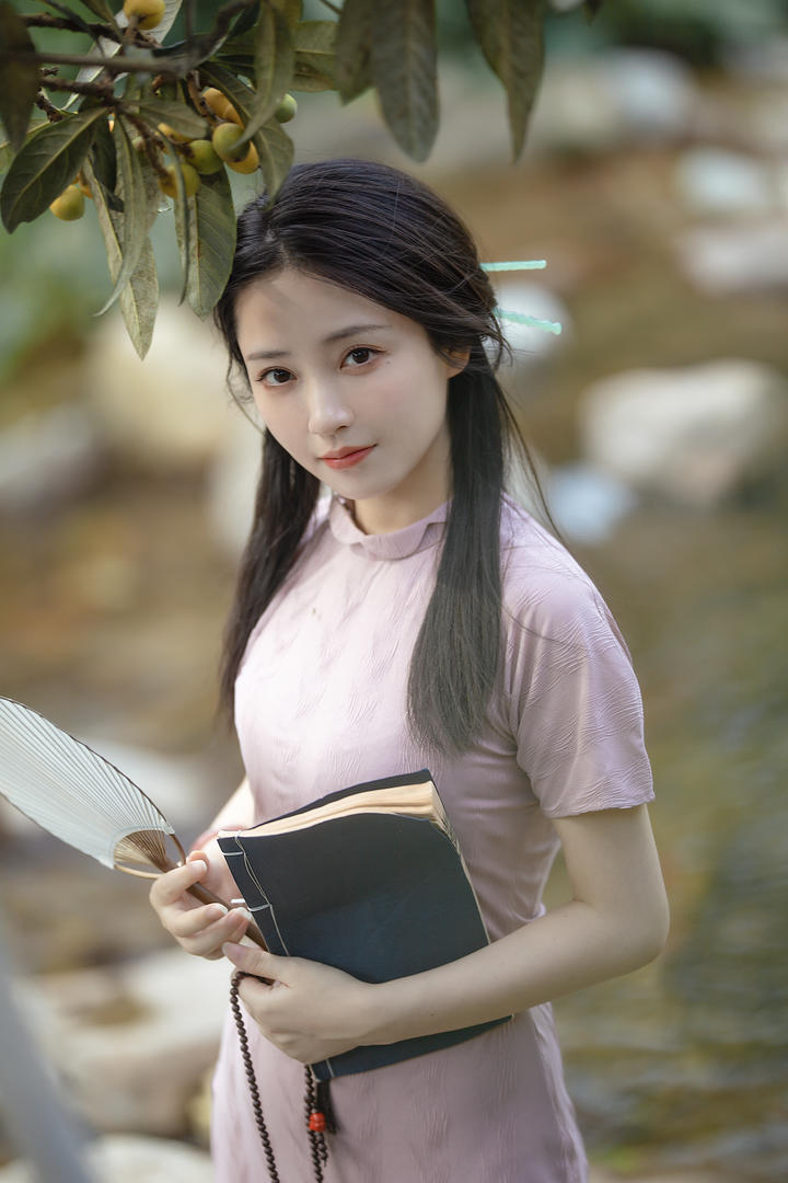 古典古韵东方气质美女摄影写真图片