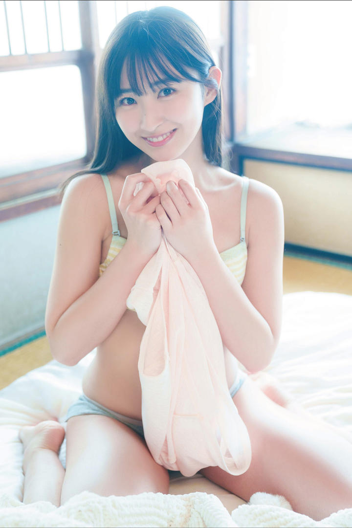 亚洲清纯美女18禁日本无码专区福利图