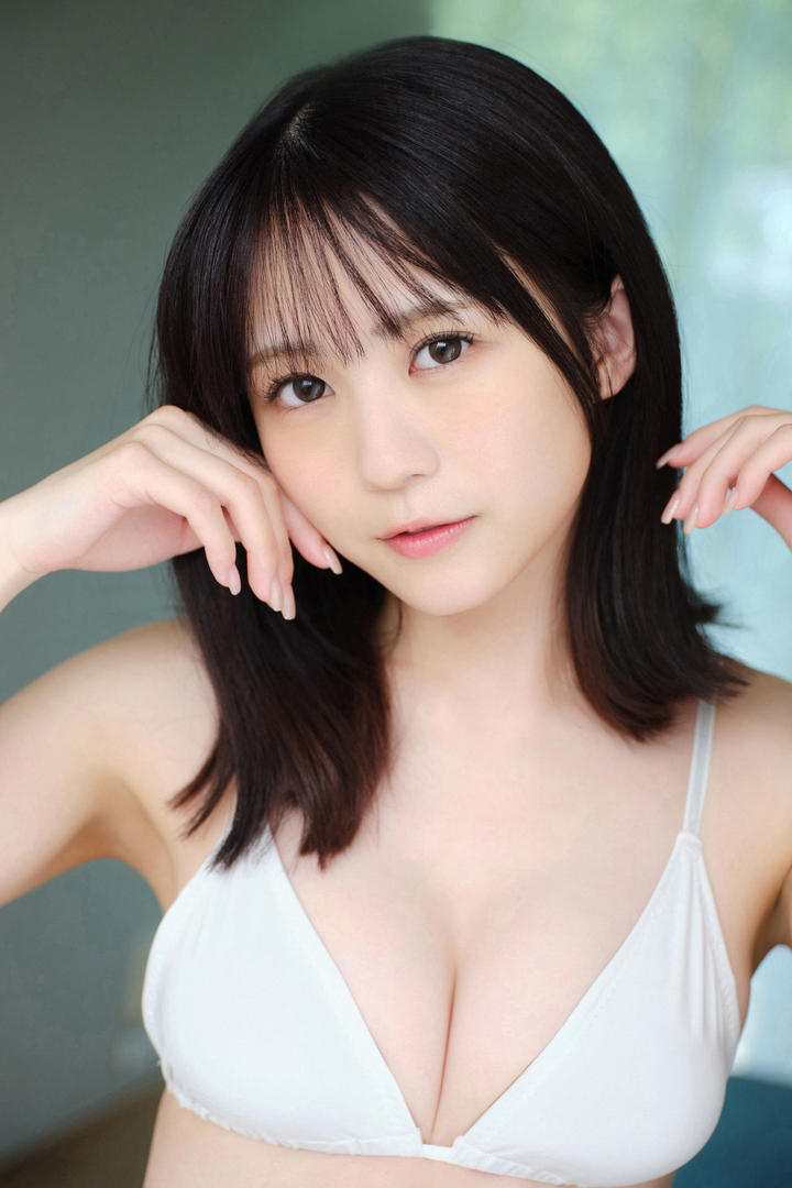 含羞草日本销魂勾人美少女内衣写真