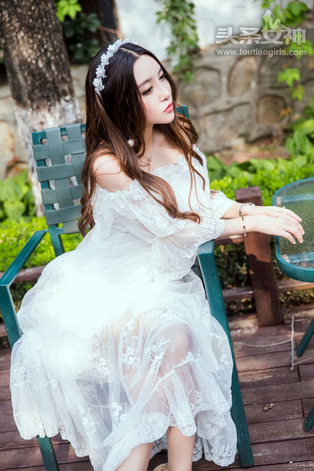 头条女神美女模特李梓熙薄纱长裙美腿唯美写真