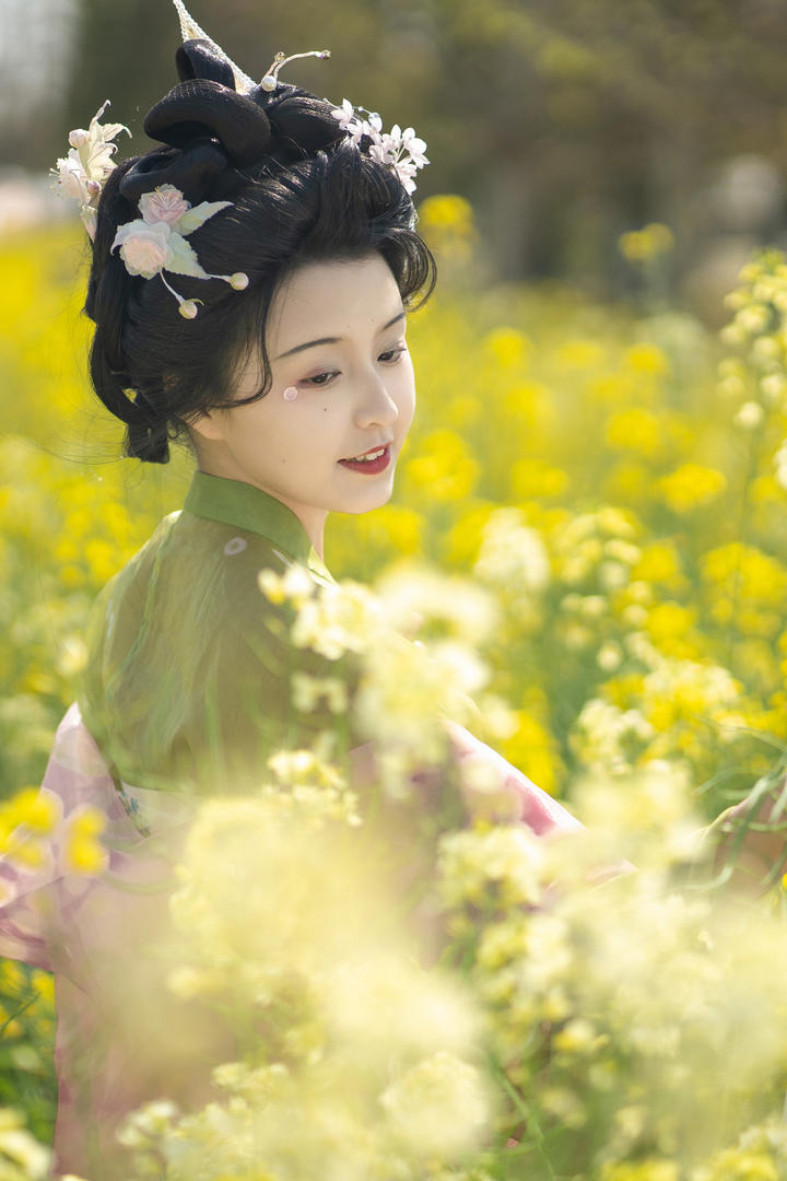 4K唯美清纯女生古风头像图片