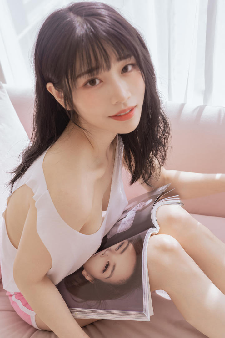 韩国性感纯欲美女图片