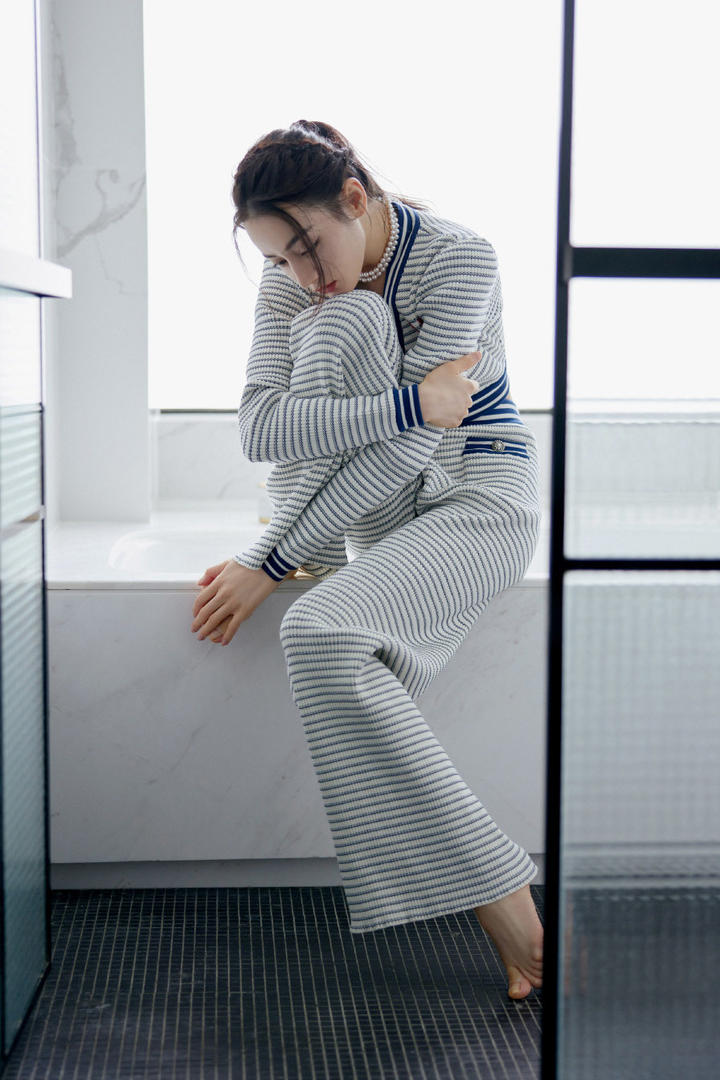 漂亮的新疆美女迪丽热巴照片