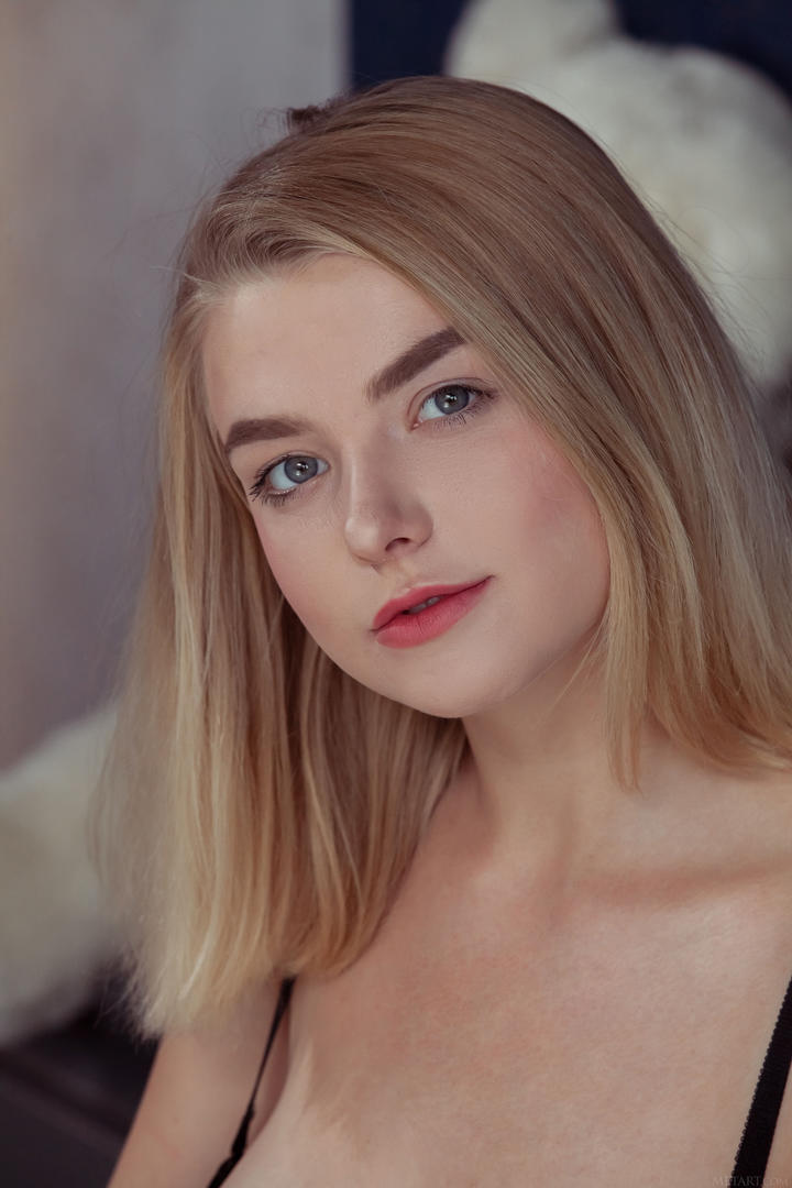 漂亮的欧美气质美女写真图片