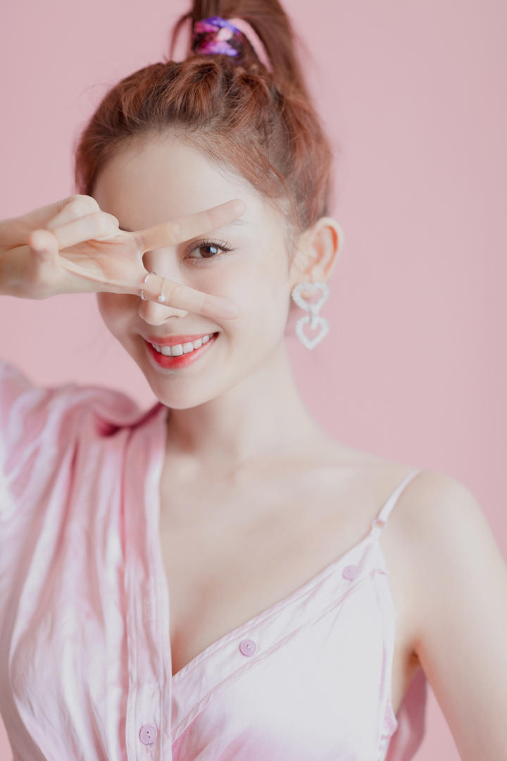 超高清美女明星古力娜扎写真摄影图片