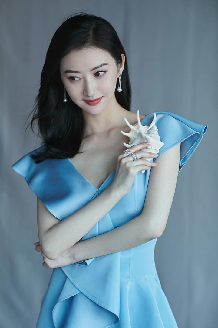 性感优雅的美女明星景甜专辑图片