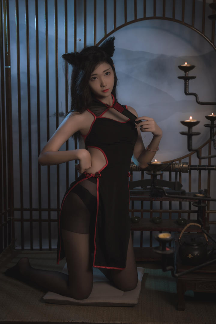 国产清纯少女主播另类丝袜美女艺术写真