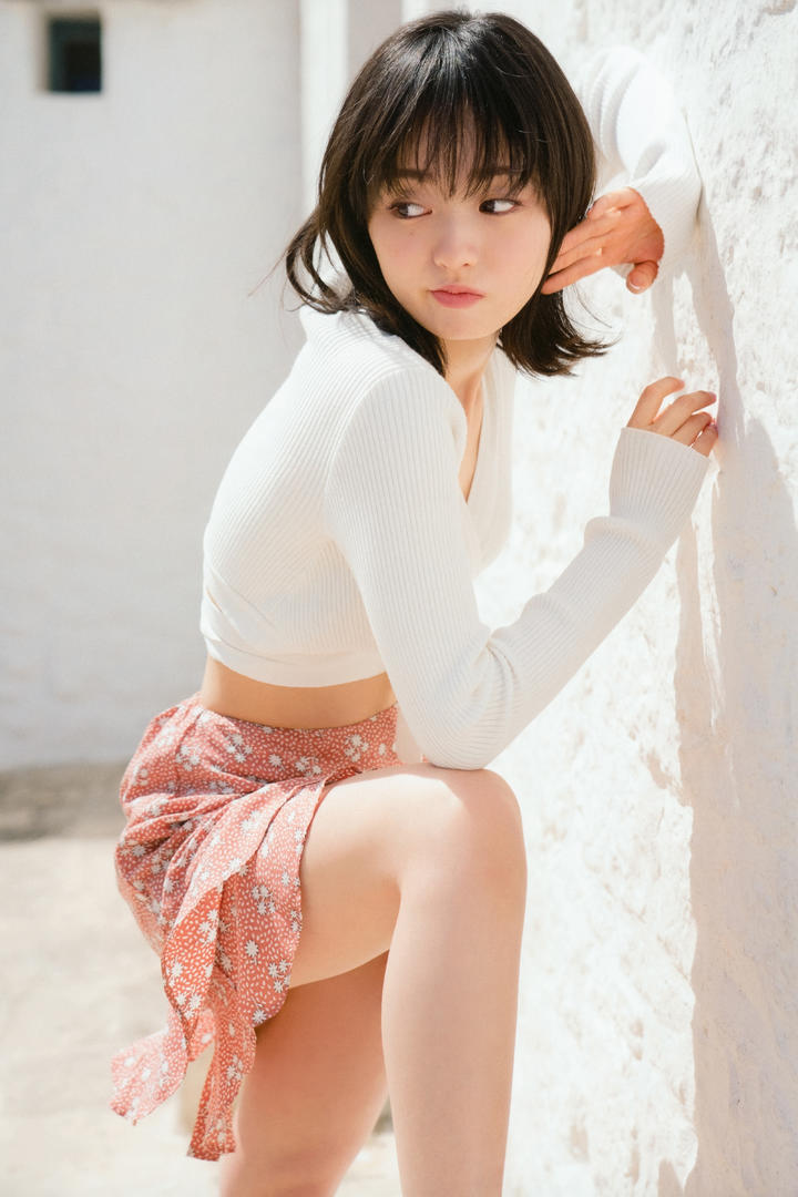 高清纯欲美女手机壁纸专区