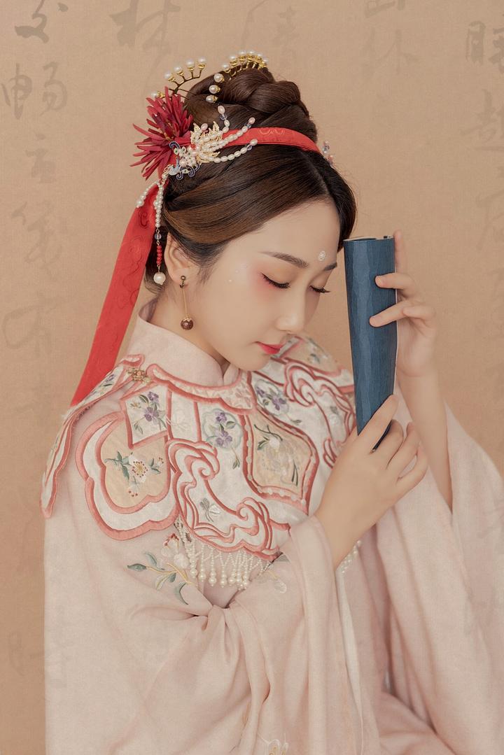 唯美中国风美女古装艺术摄影写真图片