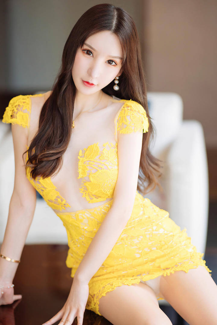 超高清性感美女空姐大胆写真图片