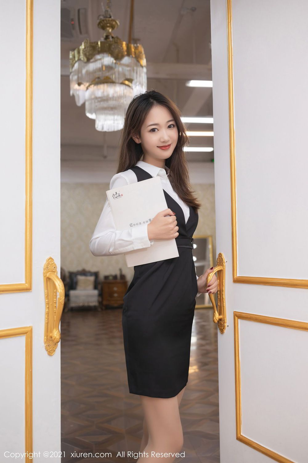 秀人网美女模特唐安琪丝袜美腿钢琴老师职场系列性感写真