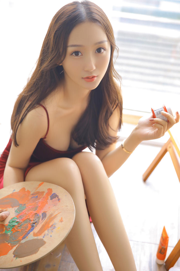 清纯美女校花绘画久久国产精品写真套图