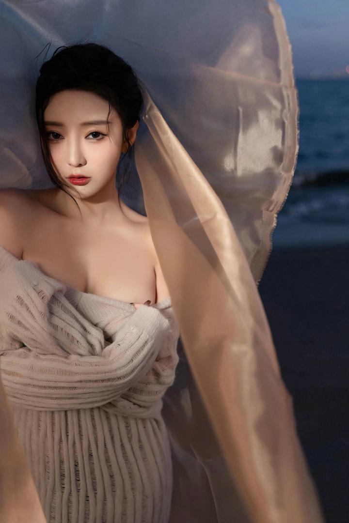 冷艳国模王馨瑶艺术照摄影个人写真