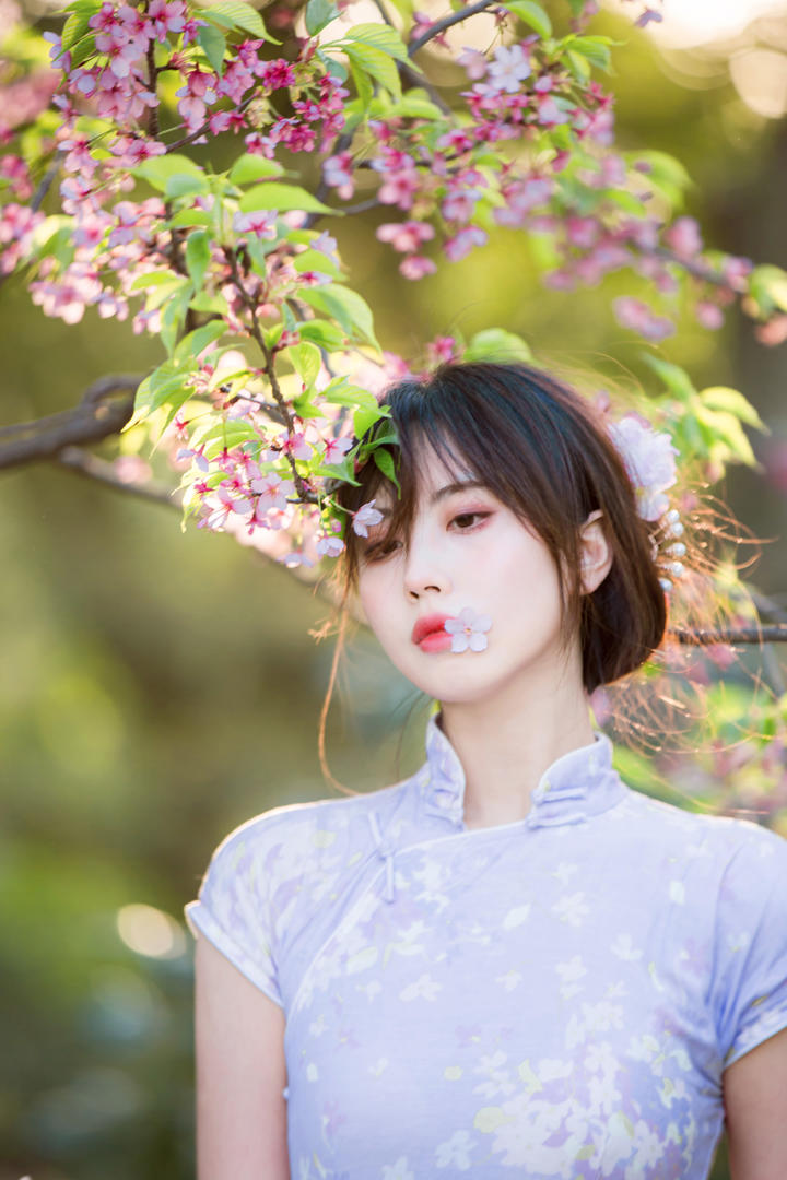 中国唯美古典旗袍美女高清壁纸图片