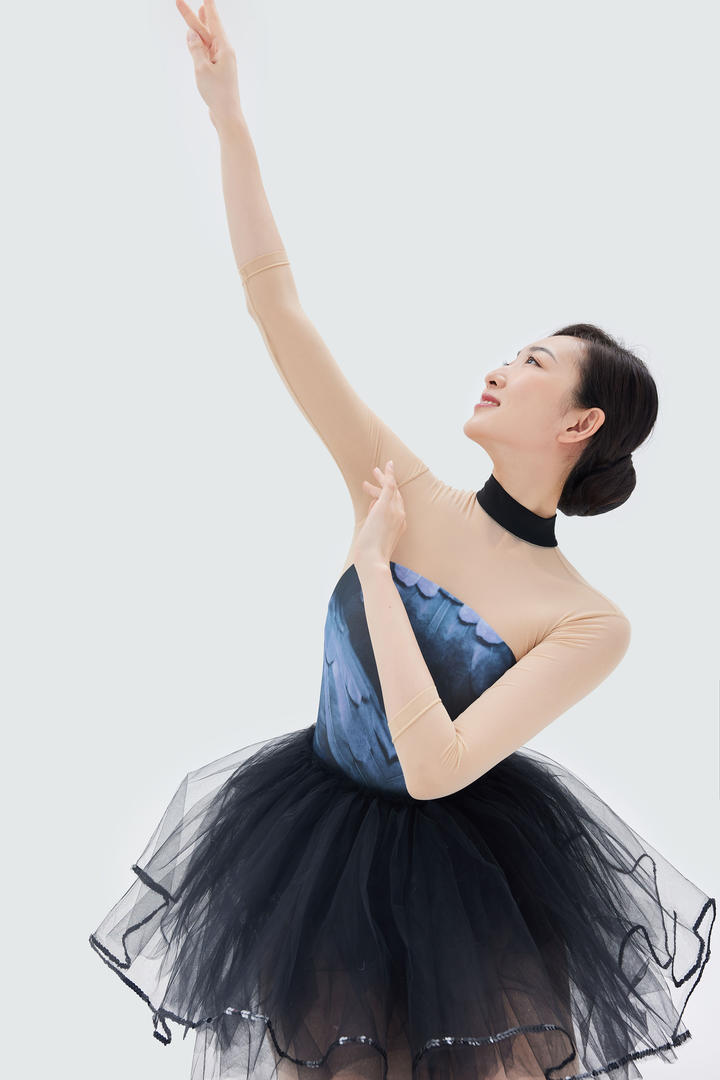 国产高清唯美舞蹈老师咚咚个人艺术照写真图片