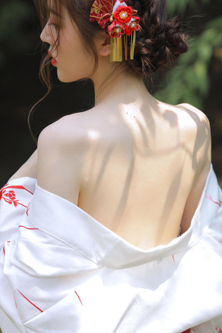 高清唯美清纯美女背影图片