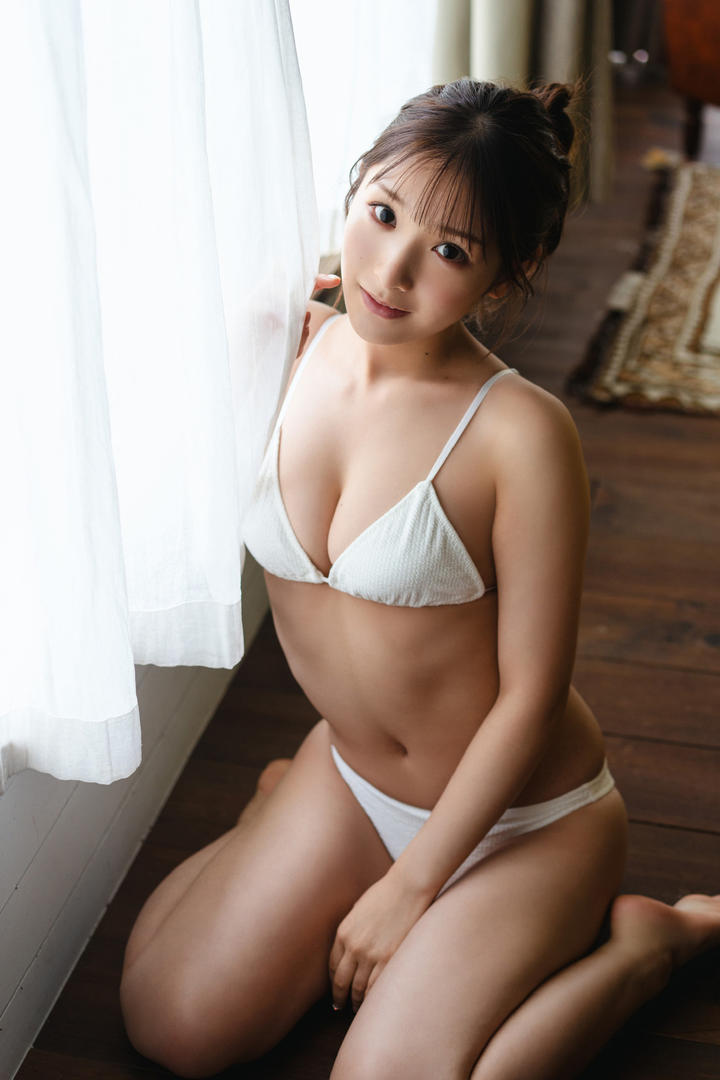 99日韩清纯美少女内衣性感自拍无码高清