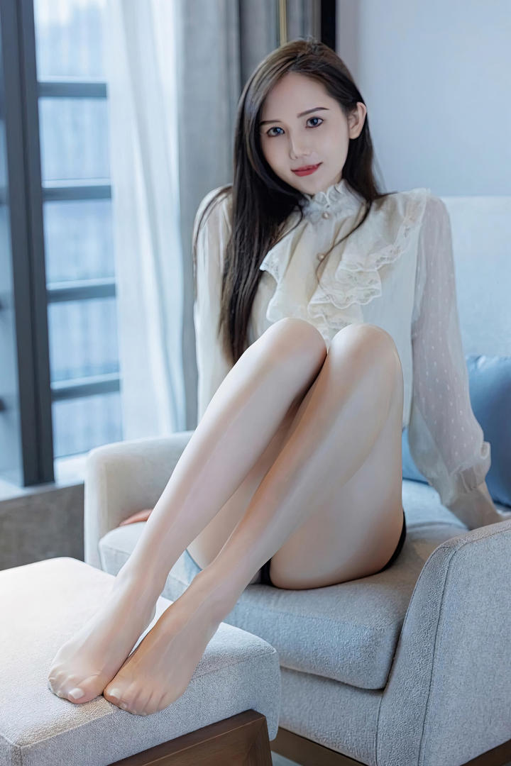 精品尤果网极品空姐美女大胆私拍套图下载