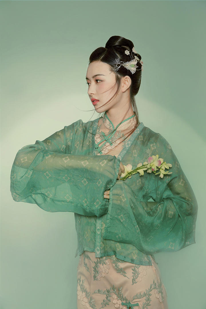 古装美女艺术写真摄影图片