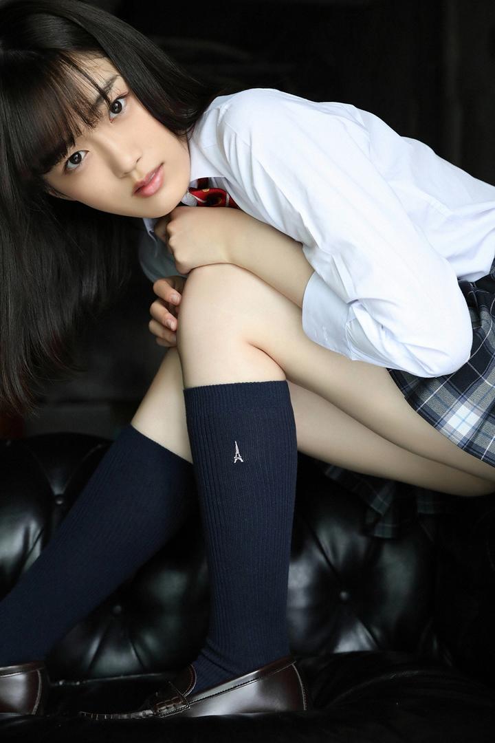 日本JK制服美女人体艺术照片