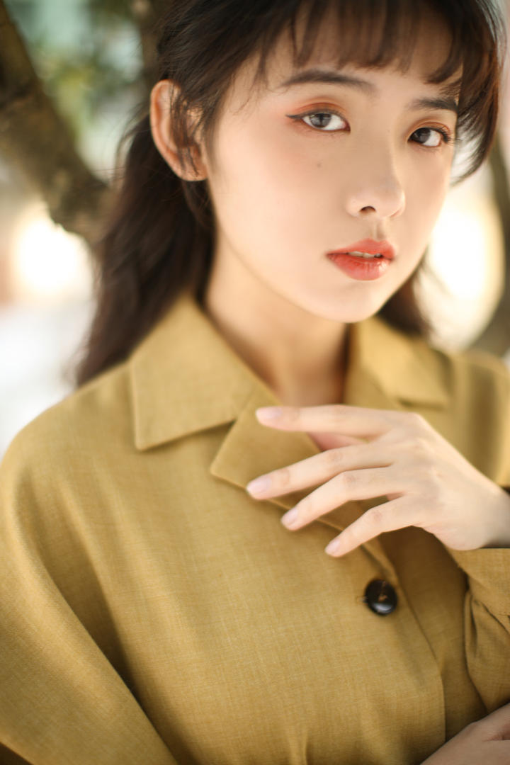 4K高清清纯美女黄子卿写真图片