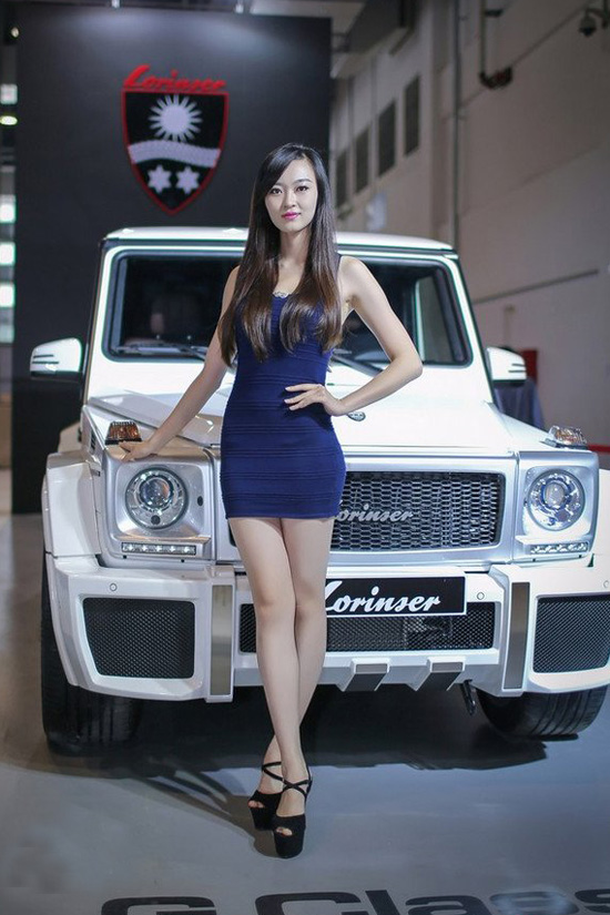 改装车展靓丽模特性感写真