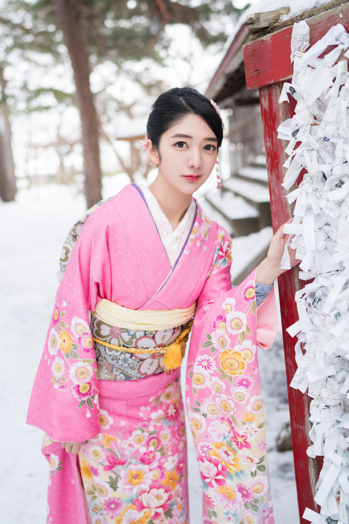 高清日本清纯和服美女图片