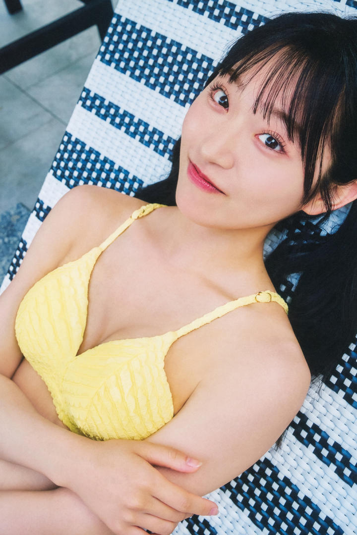 日本黄色内衣美女131图片