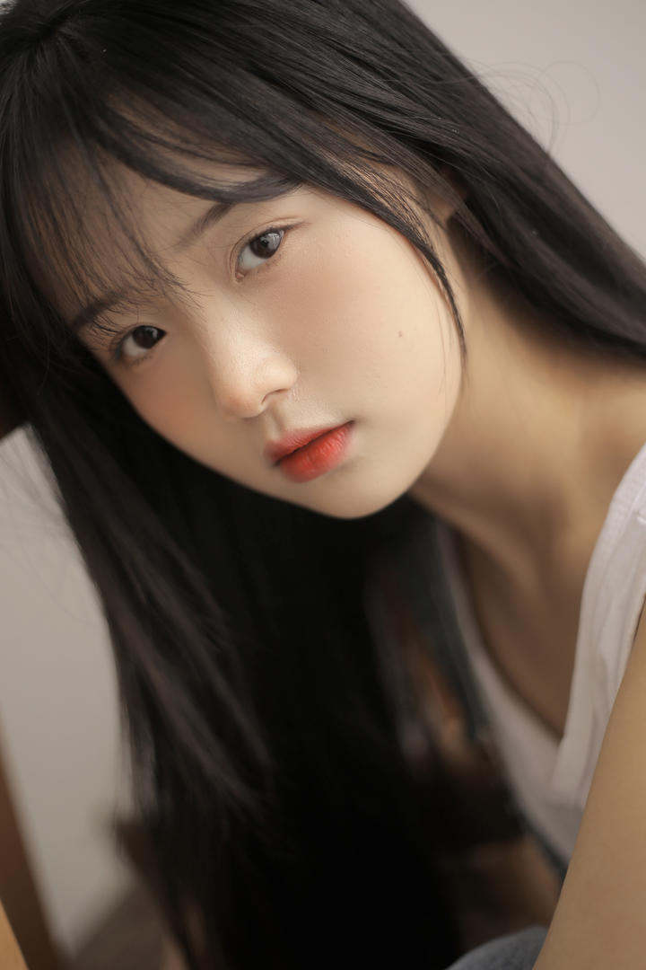 国内清纯校花美女私房照图片