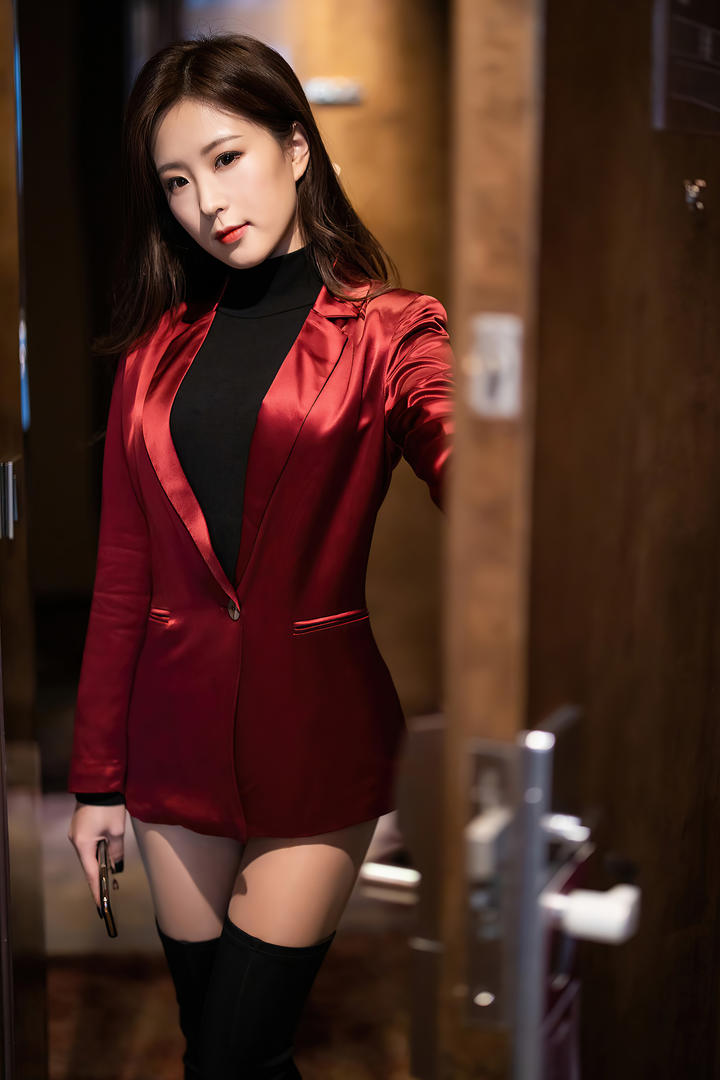 超高清清纯制服美女艺术写真集