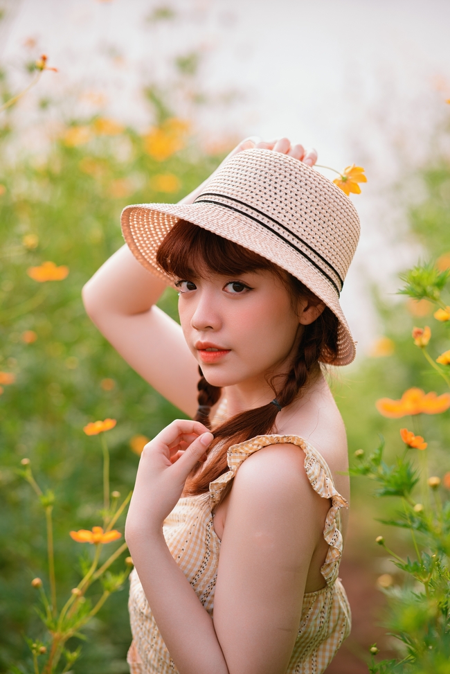 甜美小清新户外美女艺术写真摄影图片