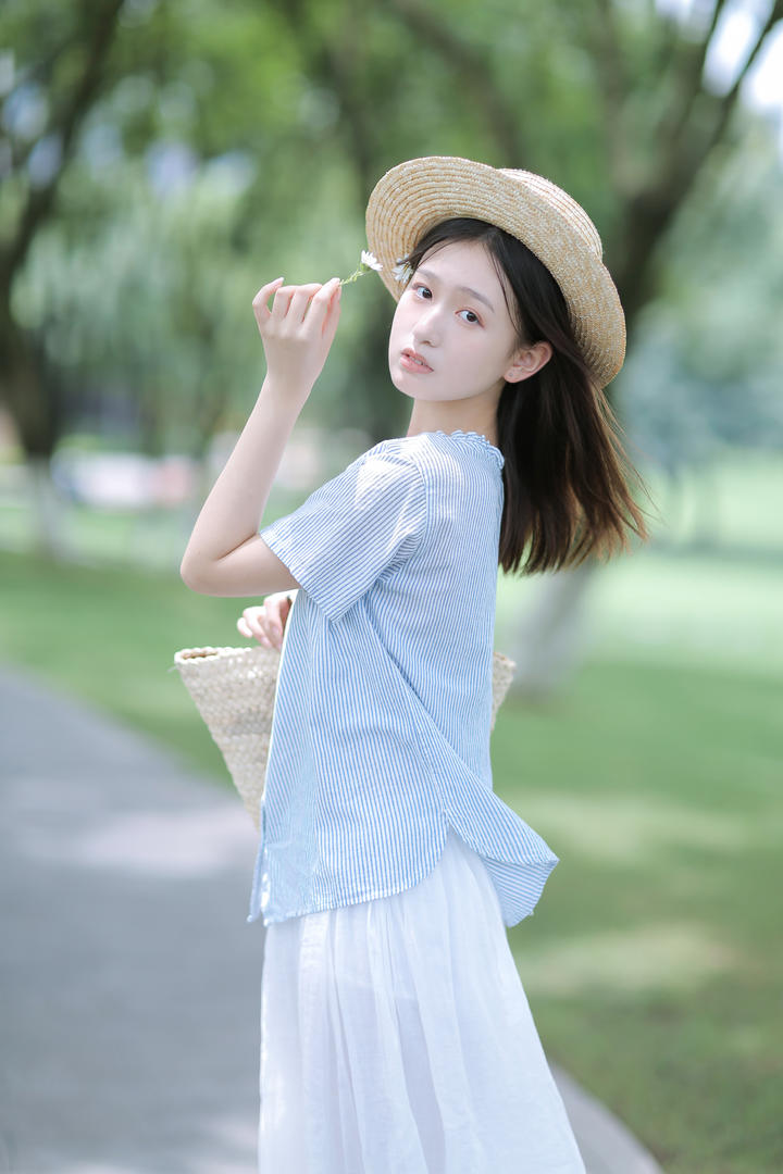 小清新养眼女生摄影写真图片大全