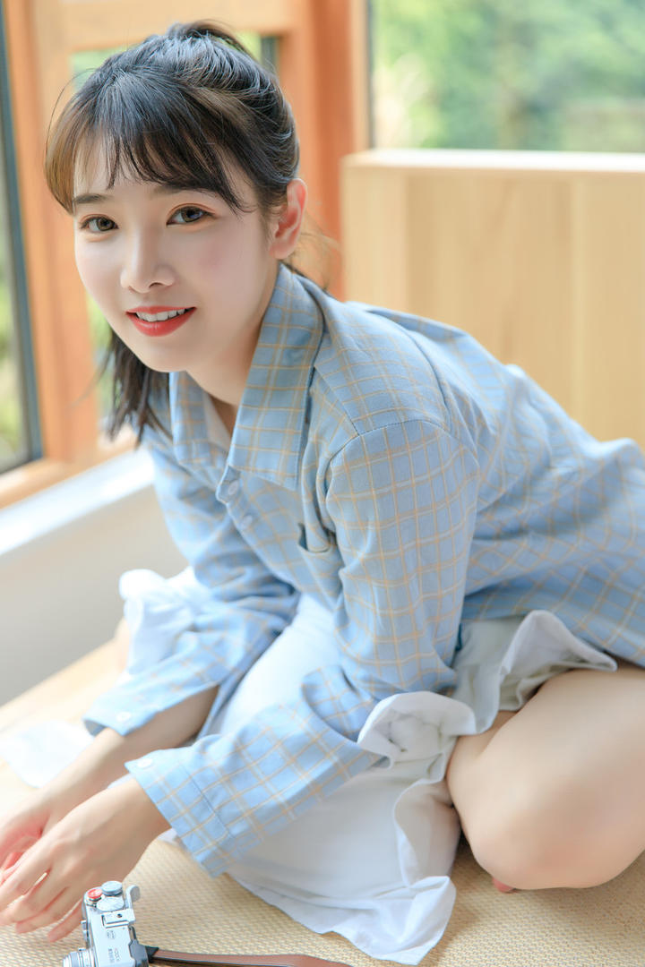 2021最新女生头像小清新 可爱清纯美女壁纸图片