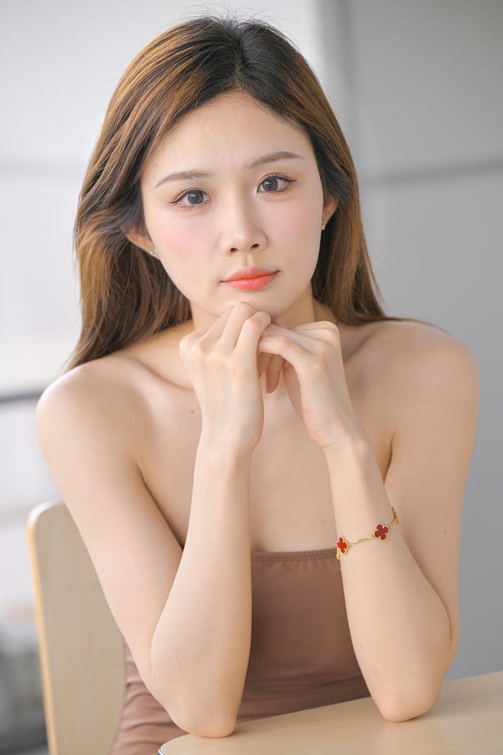 国产可可西里大但人文艺术清纯女孩写真图片