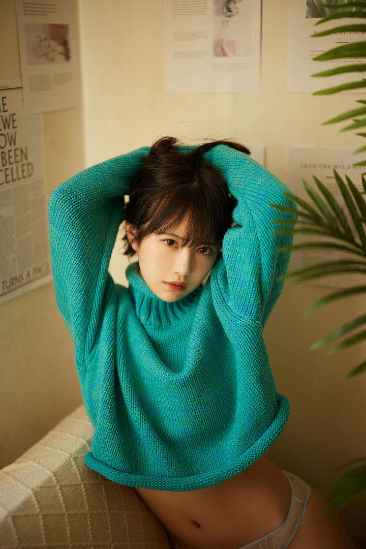 学妹靓丽自拍照