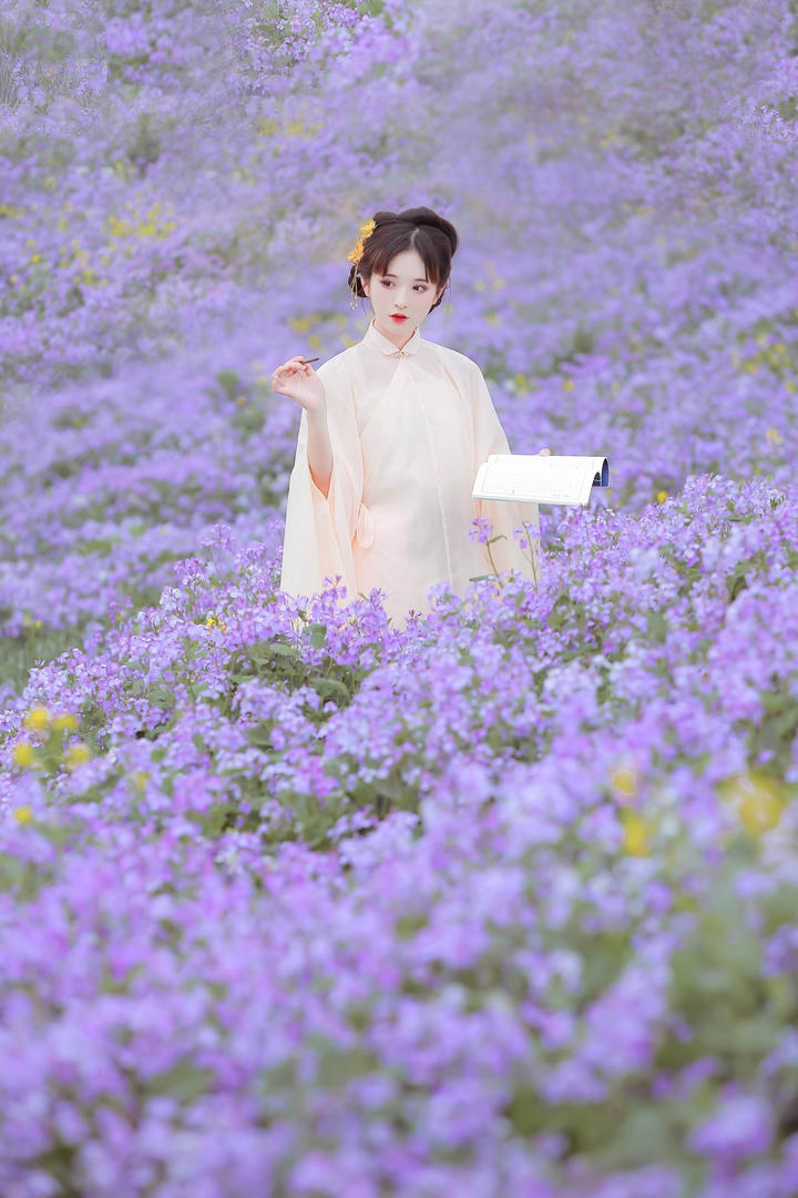 真人古风头像女生户外艺术照图片