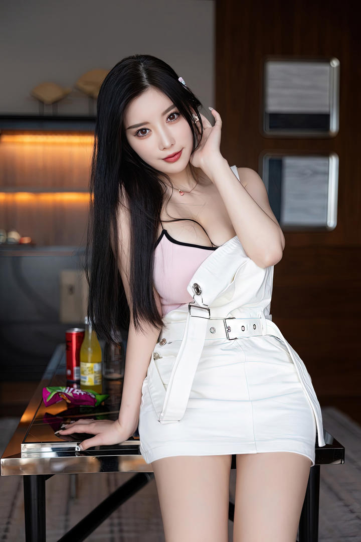丰满身材大胸国模杨晨晨性感私拍套图