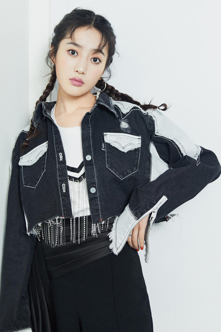 高清美女明星王梓薇图片