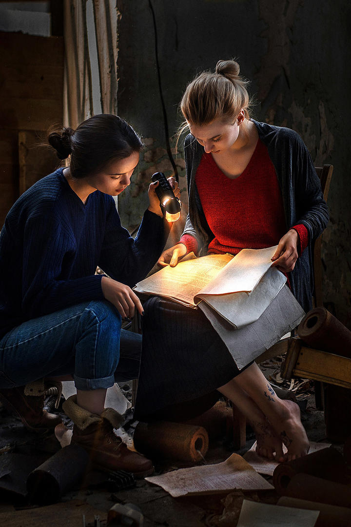 欧美久久无码欧美一二三区艺术写真图库