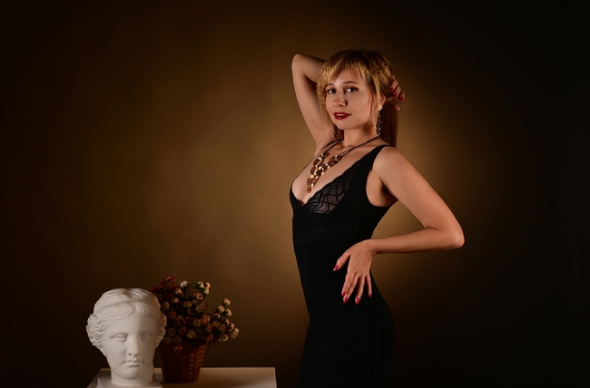 性感撩人艺术美女模特人体写真图片